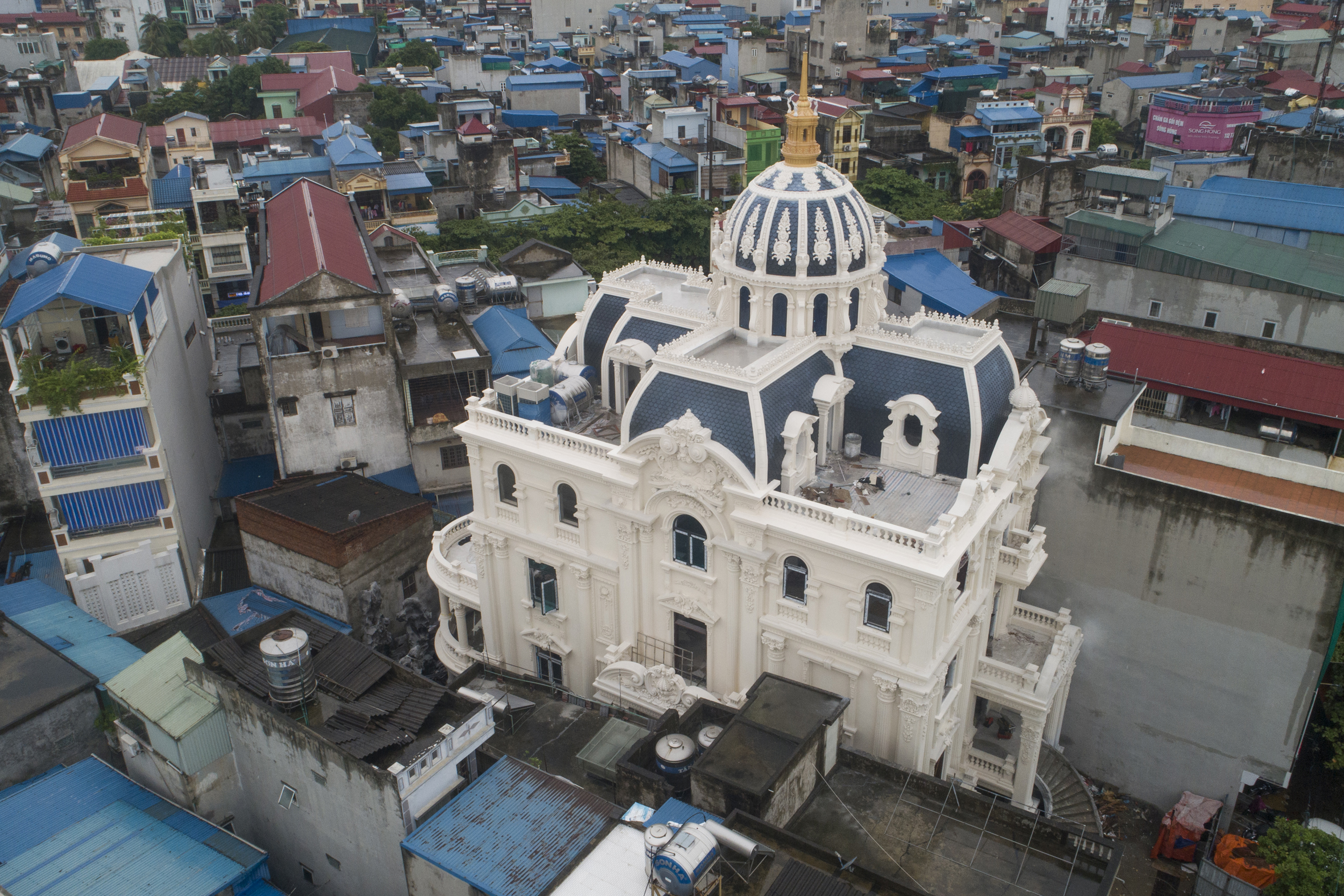 BIỆT THỰ NHÀ ANH DẦN - TP. NAM ĐỊNH